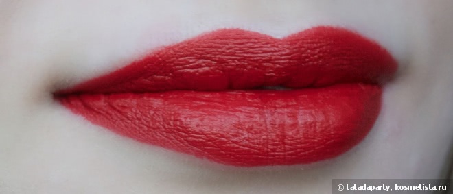 Матовая помада Mac Matte Lipstick Rouge A Levres Russian RED
