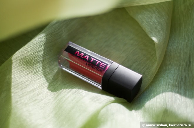 Погоня за успехом бренда Stellary и их новинка Matte lipstick №03 Дивный поцелуй
