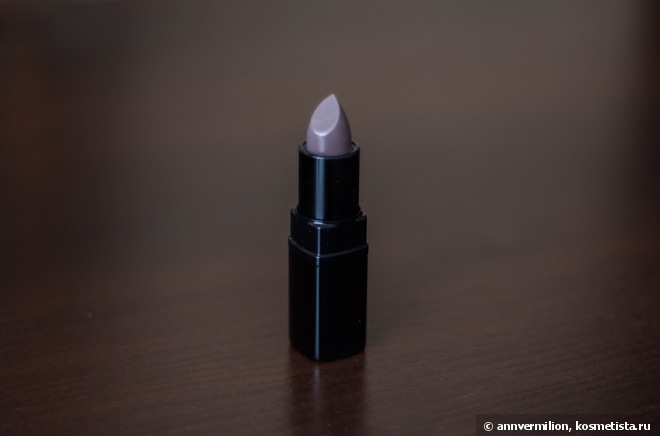 Grey-mania или Inglot Black Swan Collection Matte Lipstick #436