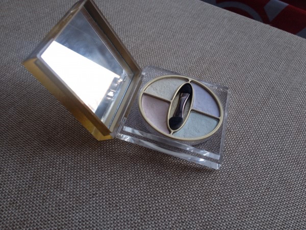 Забытая роскошь или Guerlain Palette ombre eclat Divinora Touche de nacre 200