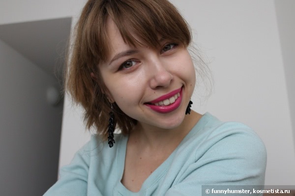Осторожно: помада Revelique High Shine Lipstick в оттенке 40 sophia