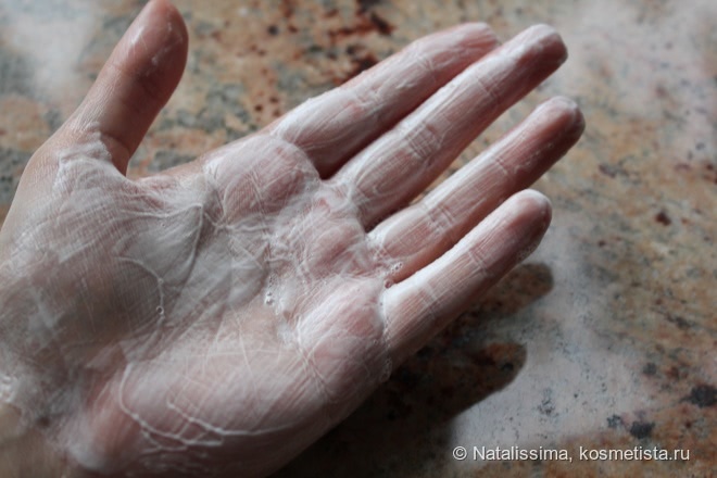 Корейская очищающая пенка для лица Holika Holika Pig-clear dust out