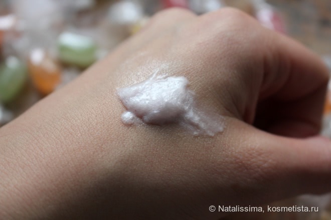 Корейская очищающая пенка для лица Holika Holika Pig-clear dust out