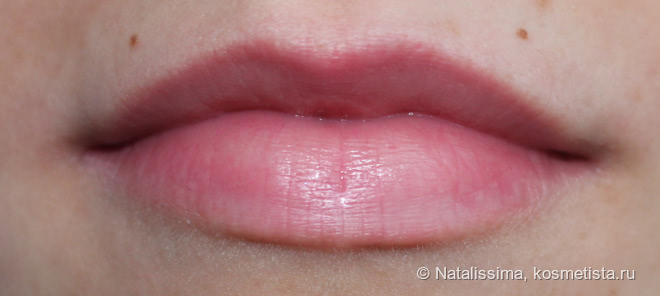 Увлажняющий блеск для губ Kiko BB Lip Glaze в оттенке 01