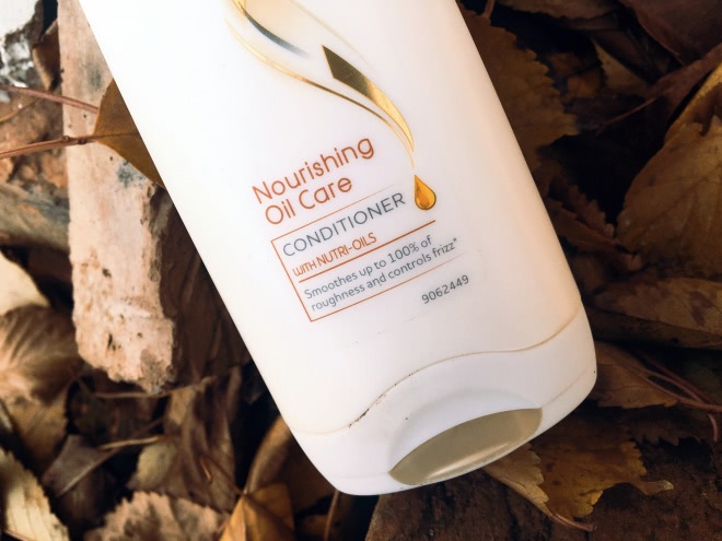 Удачный бюджетный кондиционер - Dove Nourishing Oil Care Conditioner