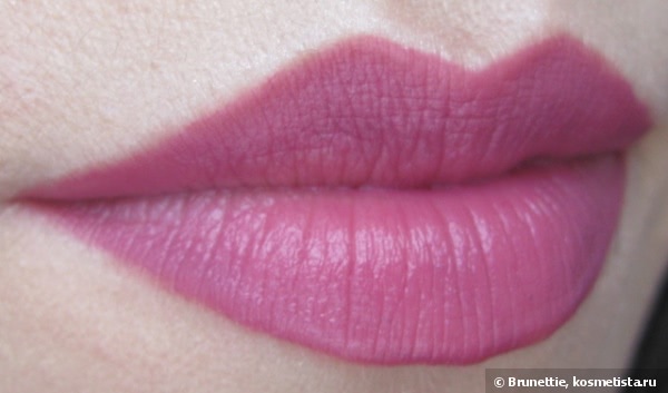 Помадная красота Rimmel Lasting Finish Lipstick в оттенках 170 Alarm, 120 Cutting Edge, 080 One of a Kind