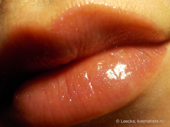 Essence glossy kiss lipbalm 05 berry kiss