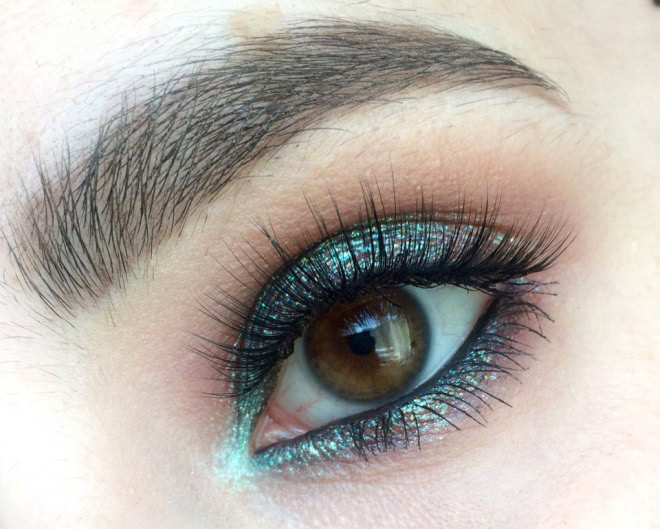 Urban Decay Liquid Moondust Eyeshadow