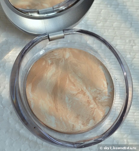 Новая помощница - запеченная пудра Pupa Luminys Silky Baked Face Powder #01