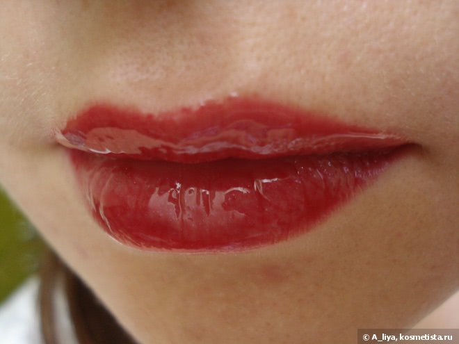 Прекрасный и ужасный Dior Addict Ultra-Gloss Pearl #774 Ceremony Red