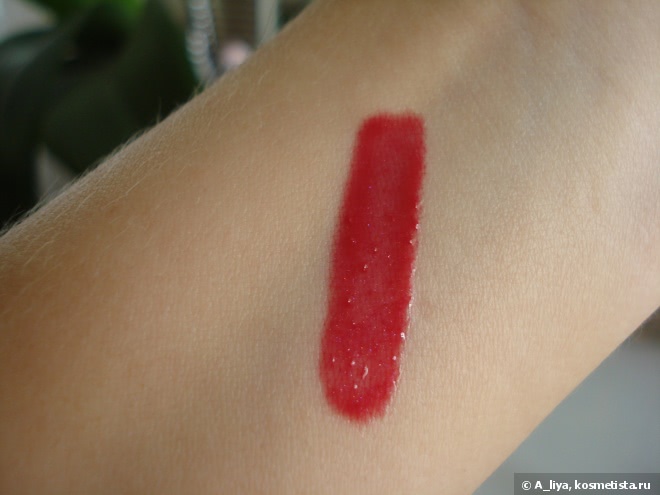 Прекрасный и ужасный Dior Addict Ultra-Gloss Pearl #774 Ceremony Red