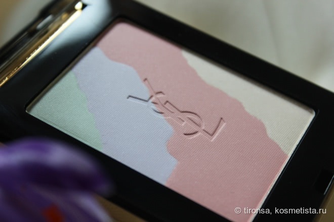 Розовый опал. Многофункциональная компактная пудра для лица YSL Palette Face Collector Gypsy Opale