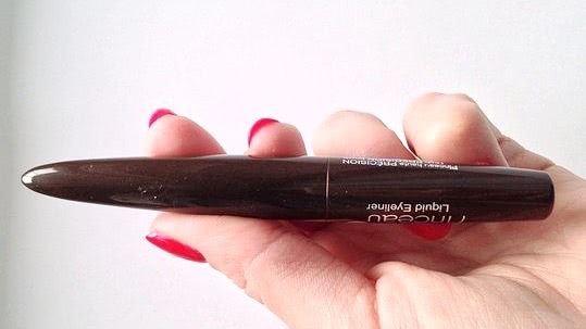 Старый друг лучше новых двух: Bourjois Liner Pinceau 16h Liquid Eyeliner в оттенках 32 noir beaux arts и 33 brun impressioniste