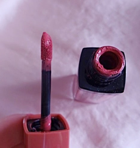 Для каждого она своя: Bourjois Rouge Edition Velvet Lipstick #07 Nude-ist