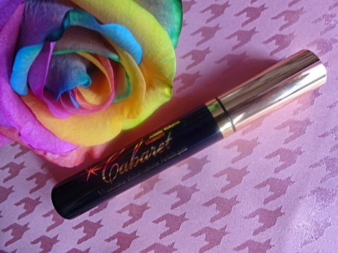Бюджетные находки уходящего сезона: Vivienne Sabo, Rimmel, Divage