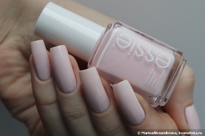 Нежный, скромный Essie Fiji