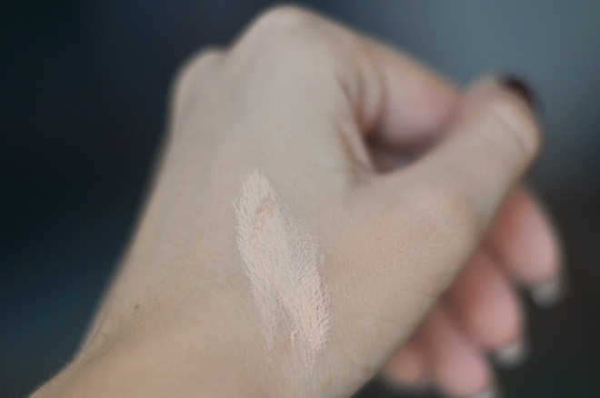 День или вечер? Макияж с весенне-летними новинками от Essence