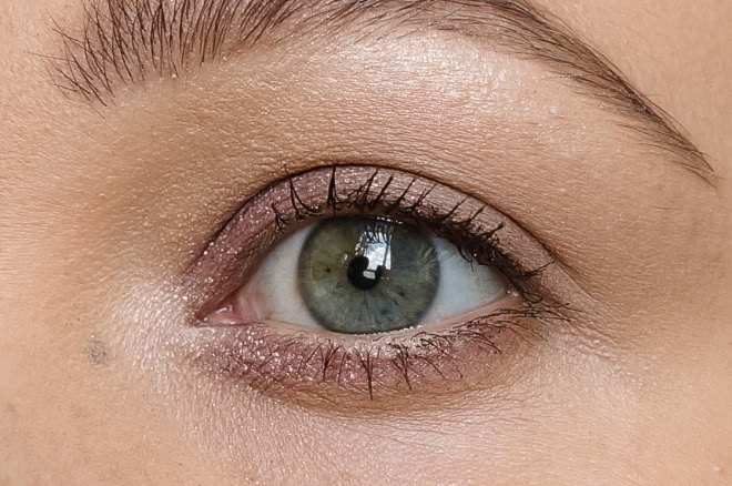 Тени Bourjois Ombre A Paupieres Boite Ronde Creme-Poudre: 06 и 08 – бюджетные отличники