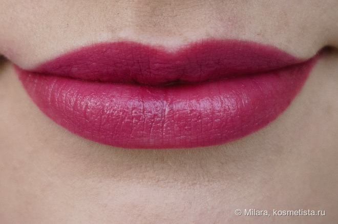 Очаровательная Chanel Rouge Allure Velvet Luminous Matte Lip Colour в оттенке 47 - L'amoureuse