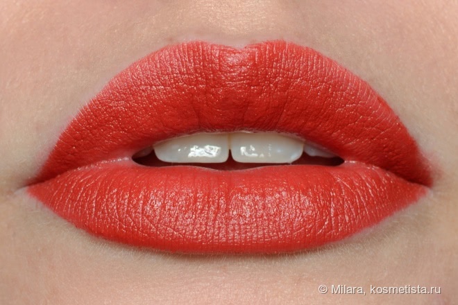 Осенняя, горячая, красная L'Oreal Paris The Collection Exclusive Eva's Pure Red