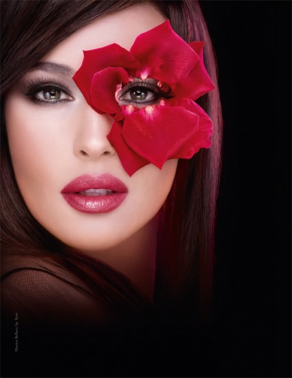 Настоящий бриллиант в моей коллекции помад Dior Rouge Dior Couture Colour Voluptuous Care Lipstick в оттенке 644 Rouge Blossom