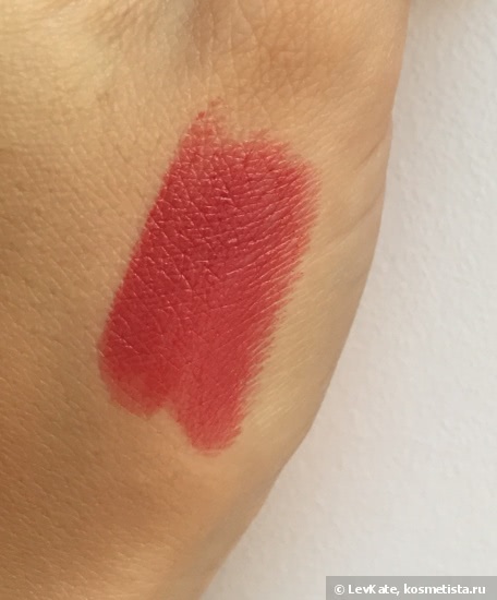Настоящий бриллиант в моей коллекции помад Dior Rouge Dior Couture Colour Voluptuous Care Lipstick в оттенке 644 Rouge Blossom