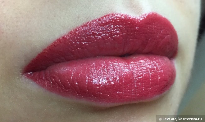 Настоящий бриллиант в моей коллекции помад Dior Rouge Dior Couture Colour Voluptuous Care Lipstick в оттенке 644 Rouge Blossom
