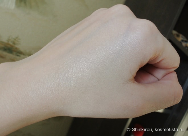 Лунный свет. Shiseido Luminizing Satin Face Color WT905