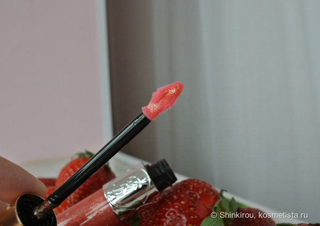YSL Gloss Volupte Extreme Shine Soft & Light Texture № 3 Rose Fusion