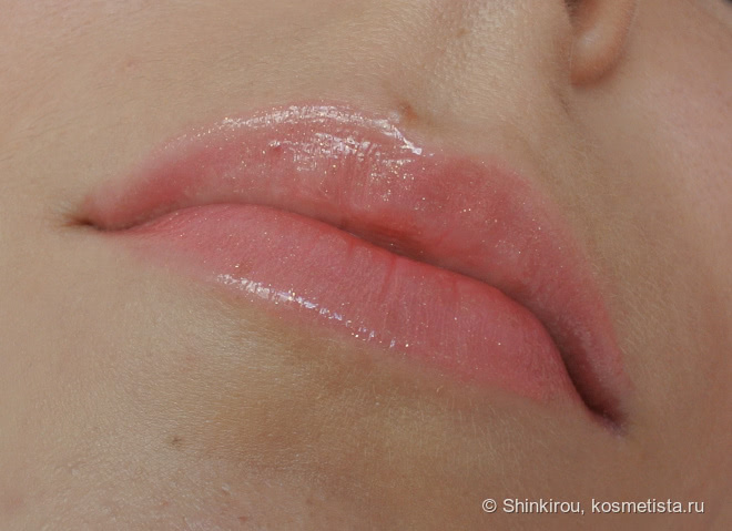 YSL Gloss Volupte Extreme Shine Soft & Light Texture № 3 Rose Fusion