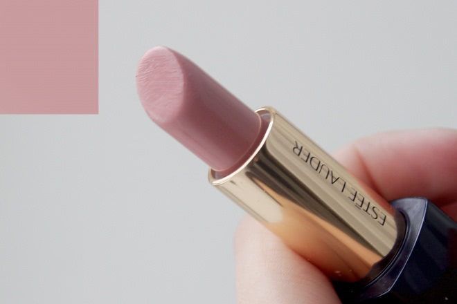 Если вы в поисках розового нюда, тогда вам сюда Rouge Dior Nude Lip Blush Voluptous Care № 263 Swan и Estee Lauder Pure Color Envy Sculpting Lipstick № 120 Desirable