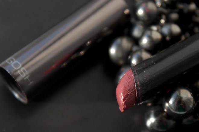 На зиму для обветренных губ идеально помада- бальзам Gosh Soft'n Shine Lip Balm 36