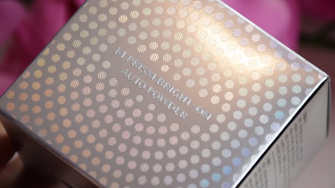 Пудра с вибрирующим спонжем Missha M Prism Bright-On Auto Powder