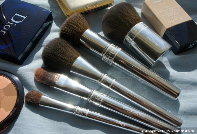 Серебристые Красавицы. Dior Backstage Makeup Brushes