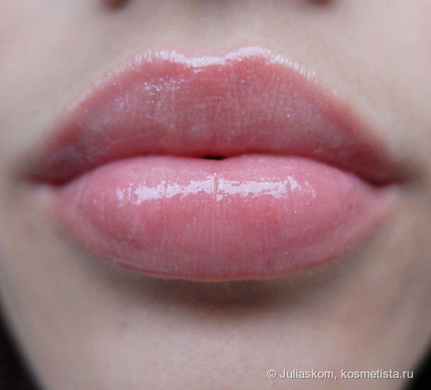 Очаровательный блеск от Artdeco 32 Lip Brilliance