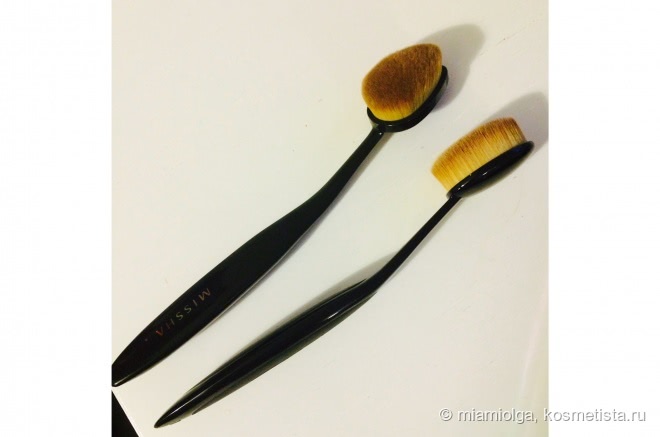 Missha Professional Oval Make-up Brush - бюджетный аналог или жалкая копия O! Wow Brush Cailyn?