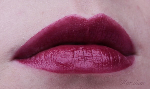 Увлажняющая губная помада Burberry Lip Mist Natural Sheer Lipstick в оттенке 214 Oxblood