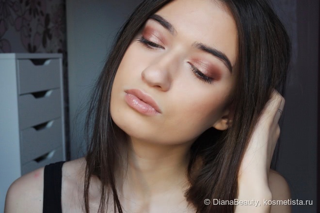 Ну разве она не прекрасна? Too Faced Chocolate Bon Bons Eyeshadow Palette