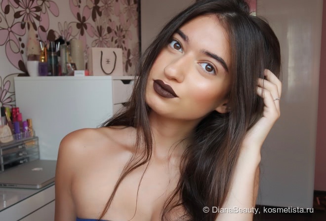 Jeffree Star Velour Liquid Lipstick в оттенке Dominatrix