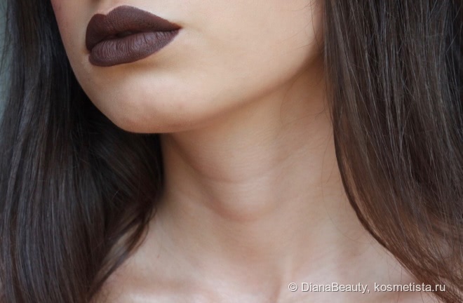Jeffree Star Velour Liquid Lipstick в оттенке Dominatrix