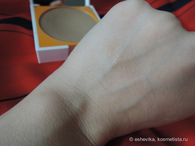 Летние помощники от Bobbi Brown и Babor