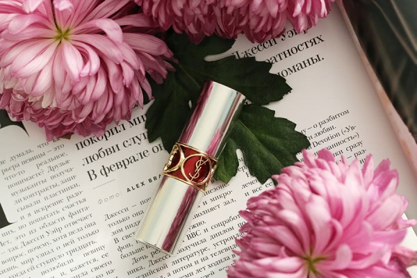 YSL Volupte Sheer Candy Glossy Balm Crystal Color # 5 Mouthwatering Berry