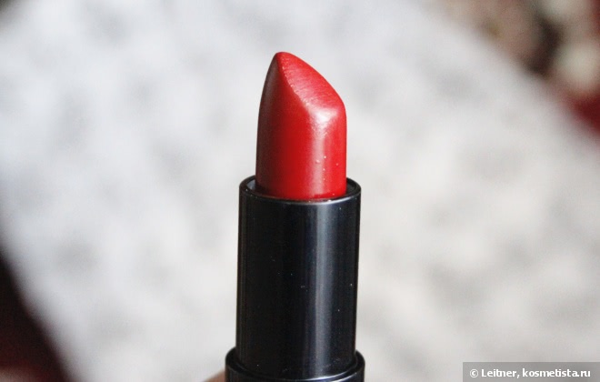 Идеальный красный Rimmel Lasting Finish by Kate Moss #01