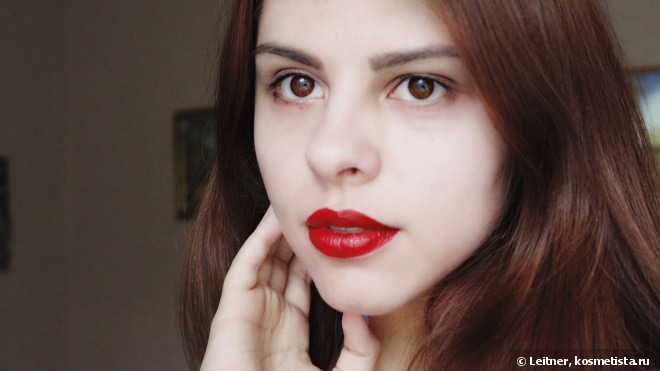 Идеальный красный Rimmel Lasting Finish by Kate Moss #01