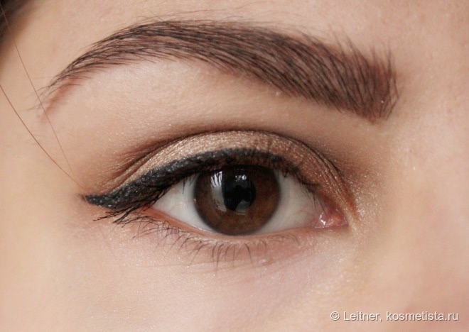 Космические стрелки с Maybelline Eyestudio Lasting Drama gel eyeliner в оттенке #07 Black Chrome