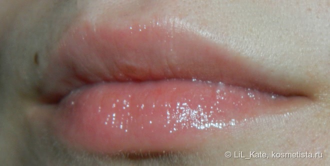 Знаменитый Бальзам для губ Carmex Moisturising lip balm