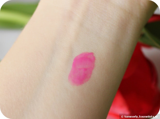 Эффект зацелованных губ от Divage Aqua Tint Lip and Cheek Pigment №3