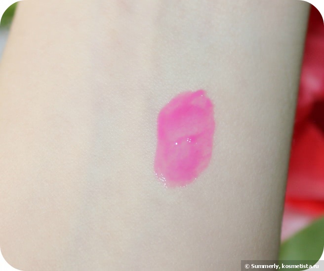Эффект зацелованных губ от Divage Aqua Tint Lip and Cheek Pigment №3