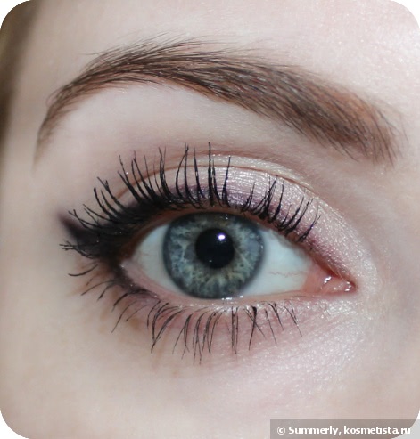 Длина, изгиб и объем от Maybelline Lash Sensational Lash Multiplying Mascara #01 Very Black