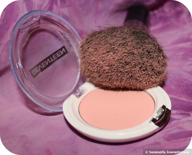 Бюджетные румяна с шикарной пигментацией и отличной стойкостью Seventeen Natural-Matte Silky Blusher #12 Peachy Rose